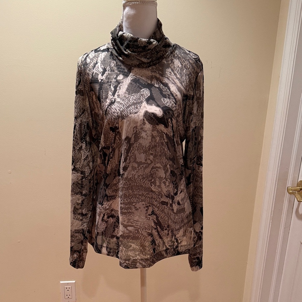 White House Black Market Black and Green Camouflage Mesh long sleeve turtleneck